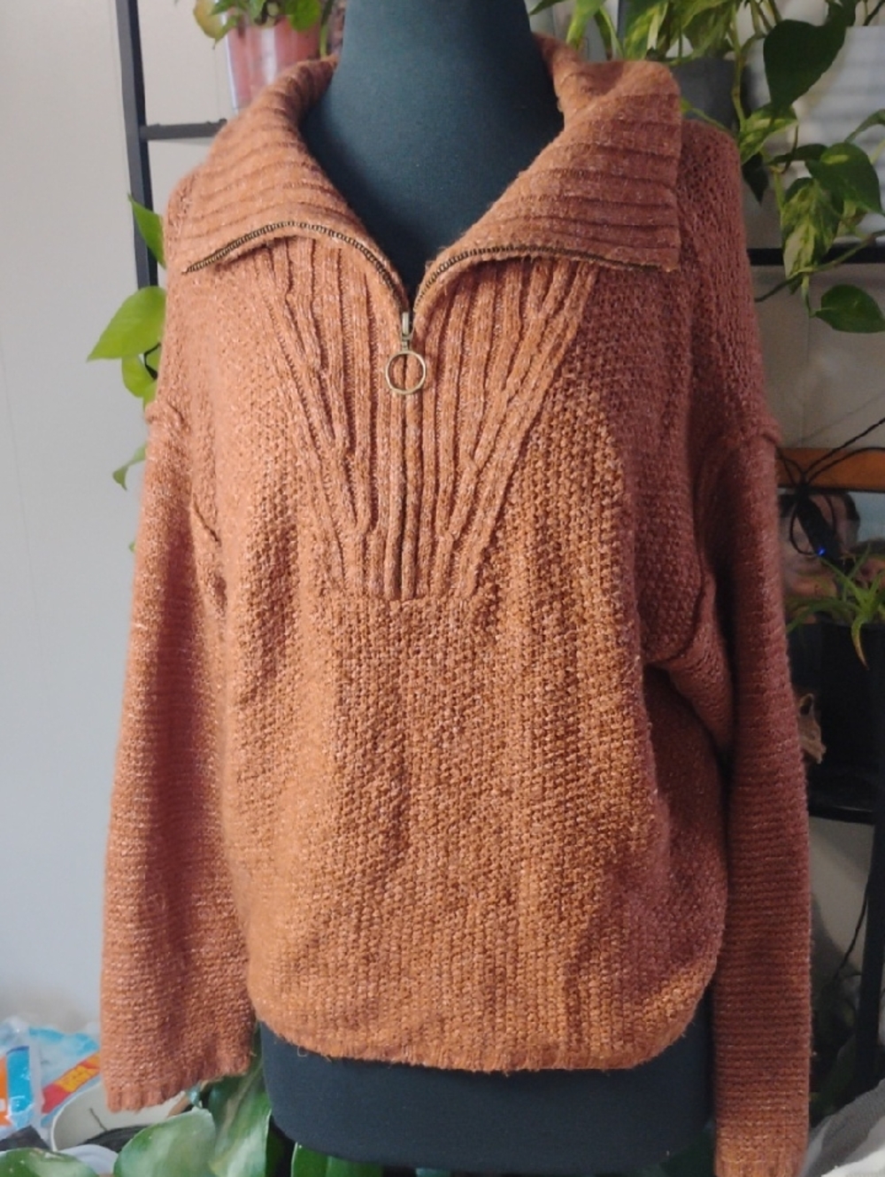 Universal Thread Half-Zip Cowl Sweater in Rust Brown